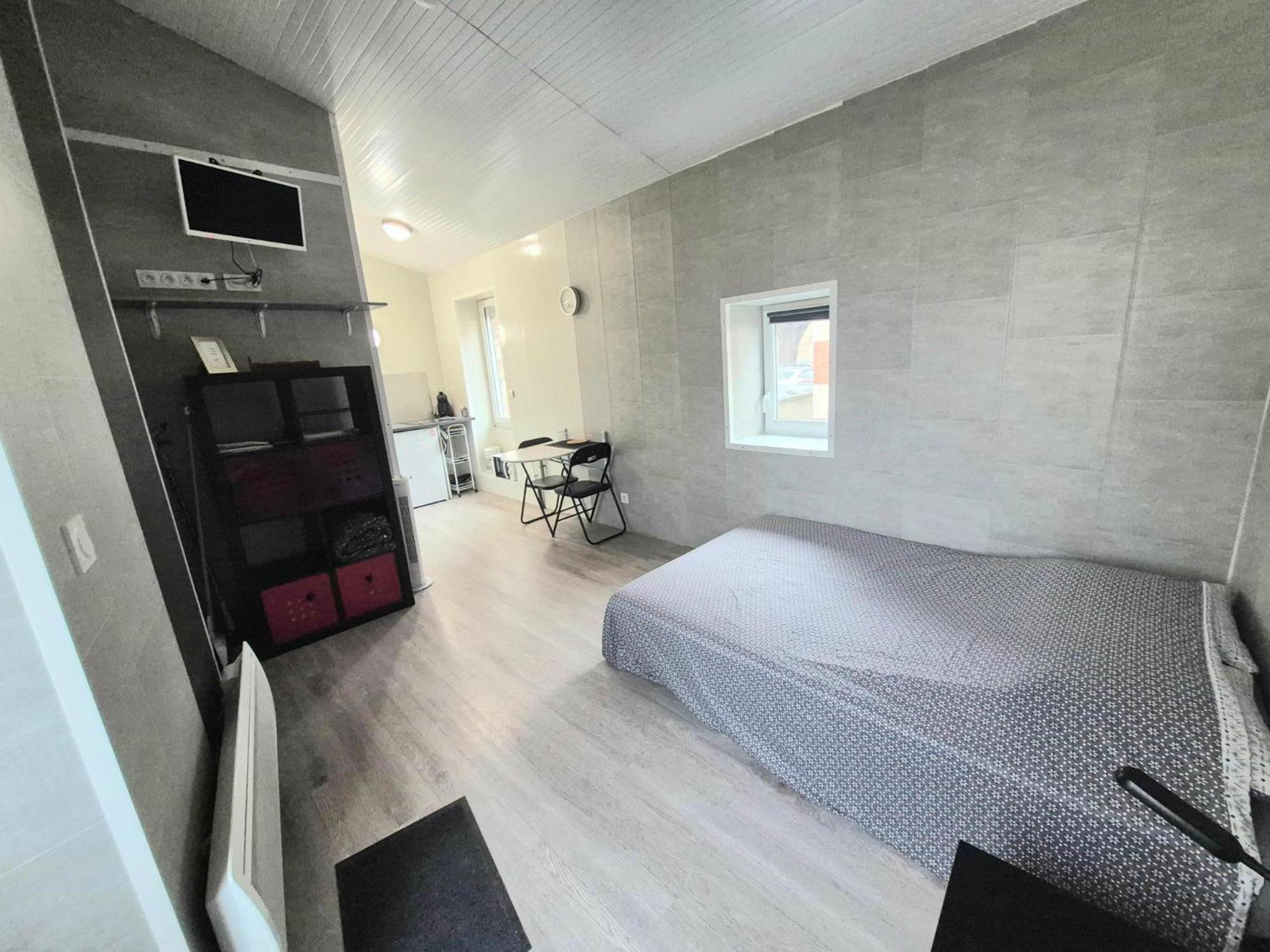 Studio Des Lacs - 2 Pers - Centre-Ville Brassac-les-Mines Exterior foto